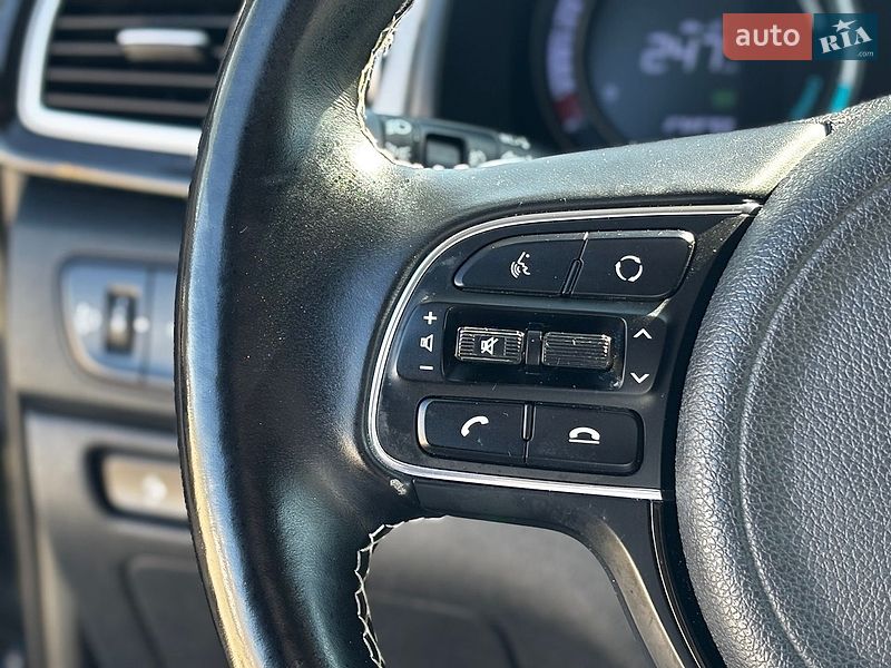 Внедорожник / Кроссовер Kia Niro 2019 в Львове