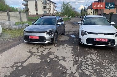 Внедорожник / Кроссовер Kia Niro 2023 в Ровно