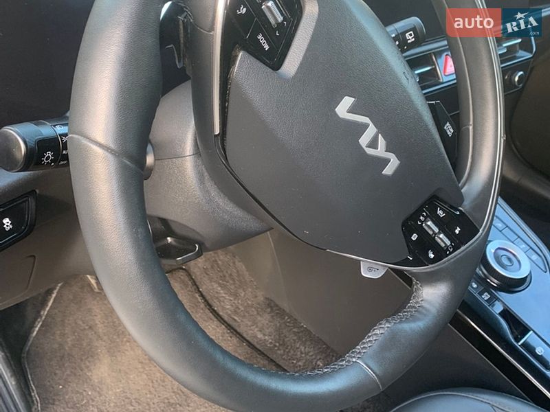 Внедорожник / Кроссовер Kia Niro 2023 в Ровно