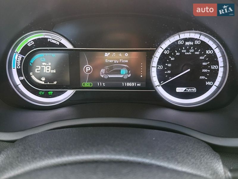 Внедорожник / Кроссовер Kia Niro 2017 в Одессе