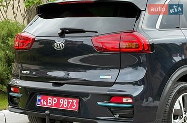 Внедорожник / Кроссовер Kia Niro 2020 в Ровно