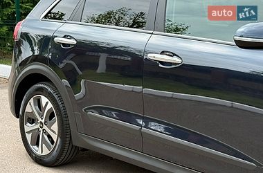 Внедорожник / Кроссовер Kia Niro 2020 в Ровно