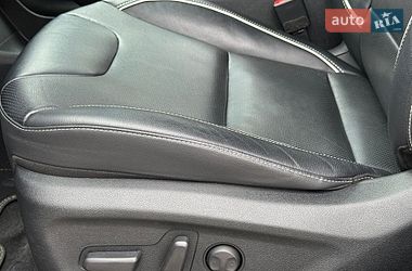 Внедорожник / Кроссовер Kia Niro 2020 в Ровно