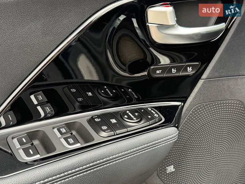 Внедорожник / Кроссовер Kia Niro 2020 в Ровно