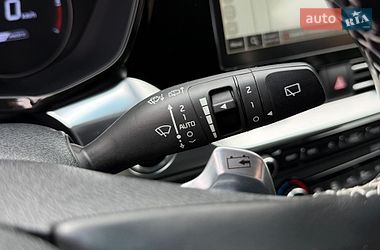 Внедорожник / Кроссовер Kia Niro 2020 в Ровно