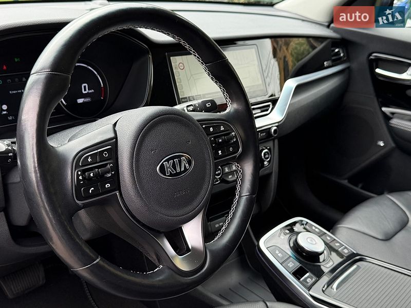 Внедорожник / Кроссовер Kia Niro 2020 в Ровно