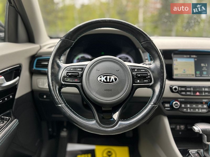 Внедорожник / Кроссовер Kia Niro 2018 в Львове