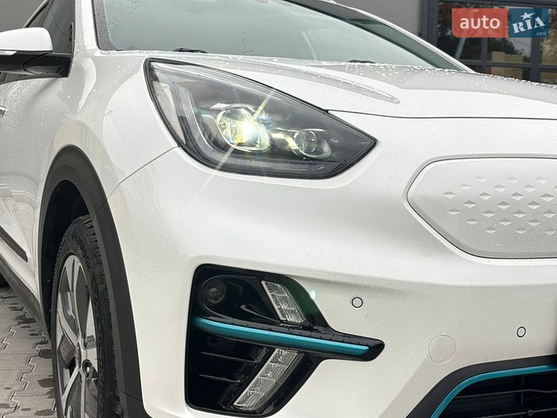 Внедорожник / Кроссовер Kia Niro 2020 в Калуше