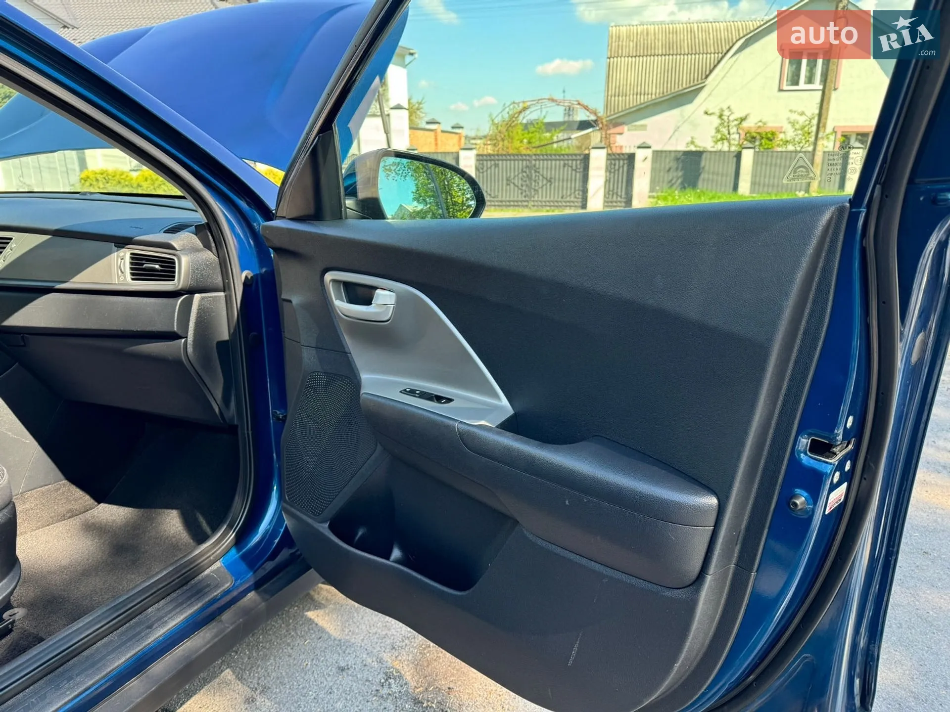 2019 Kia Niro - мініатюра 47