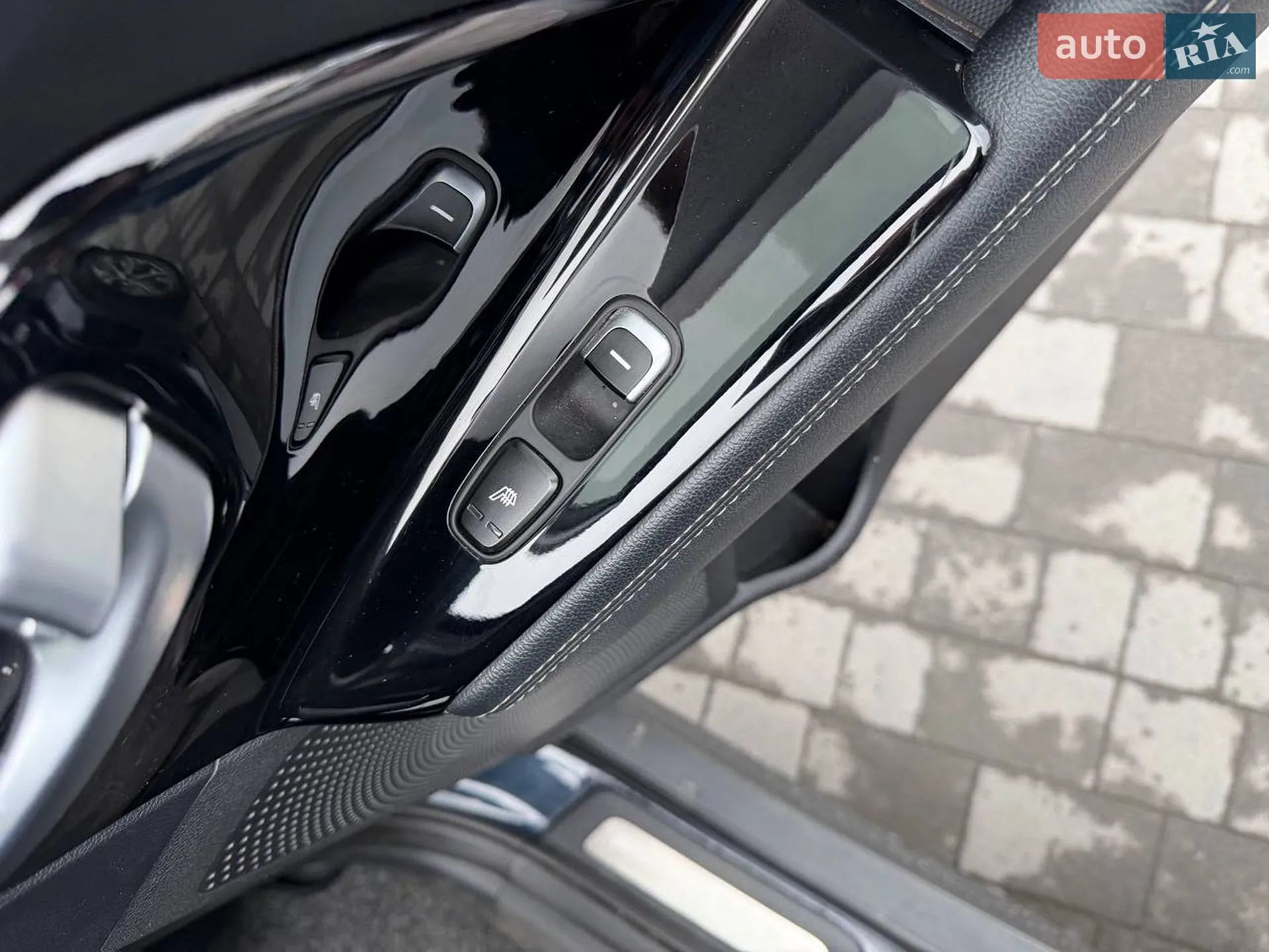 2019 Kia Niro - мініатюра 29