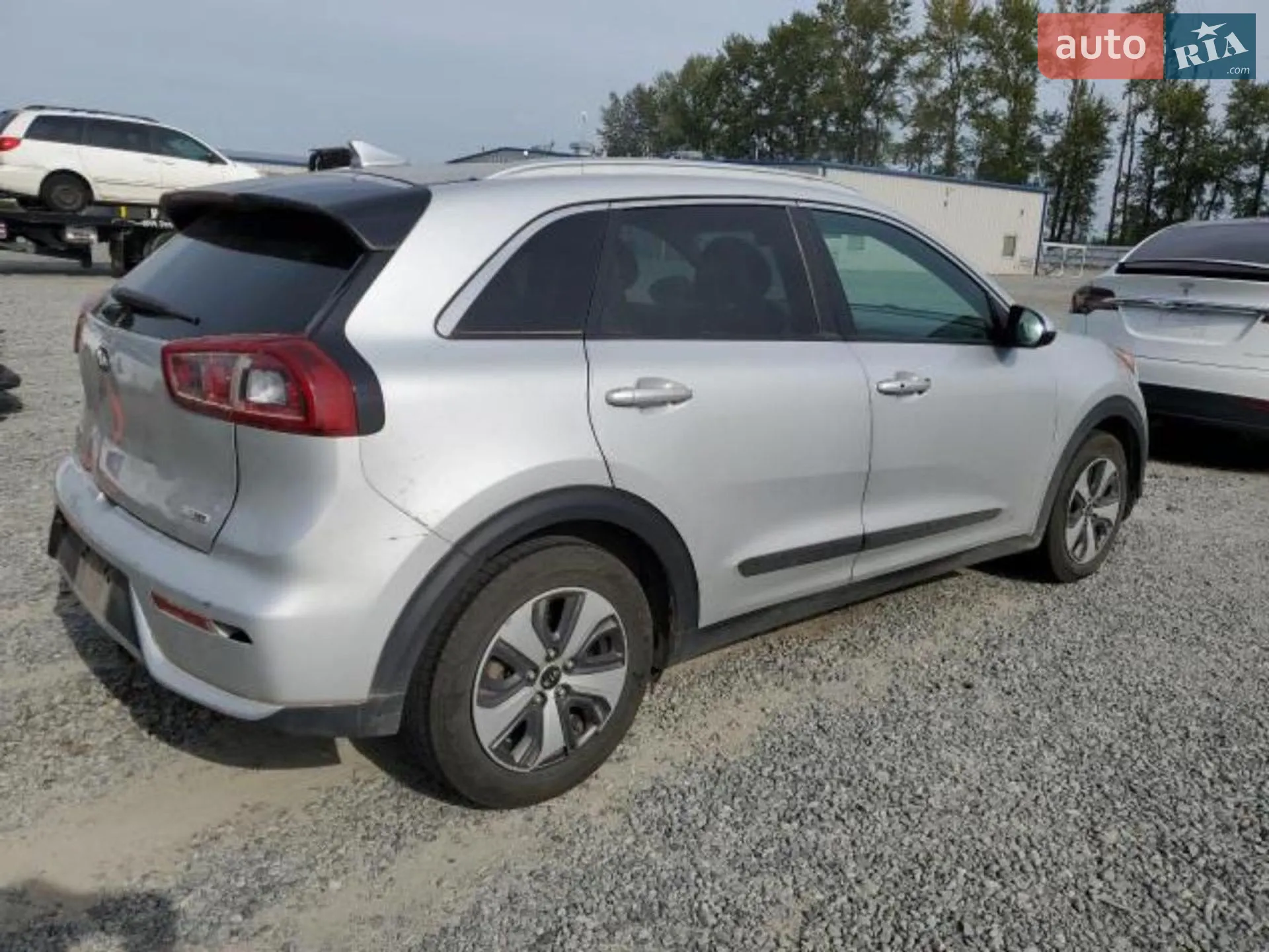 2016 Kia Niro - мініатюра 8