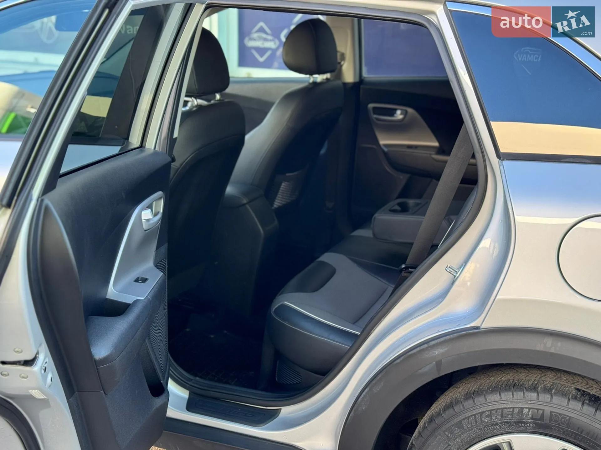 2017 Kia Niro - мініатюра 18