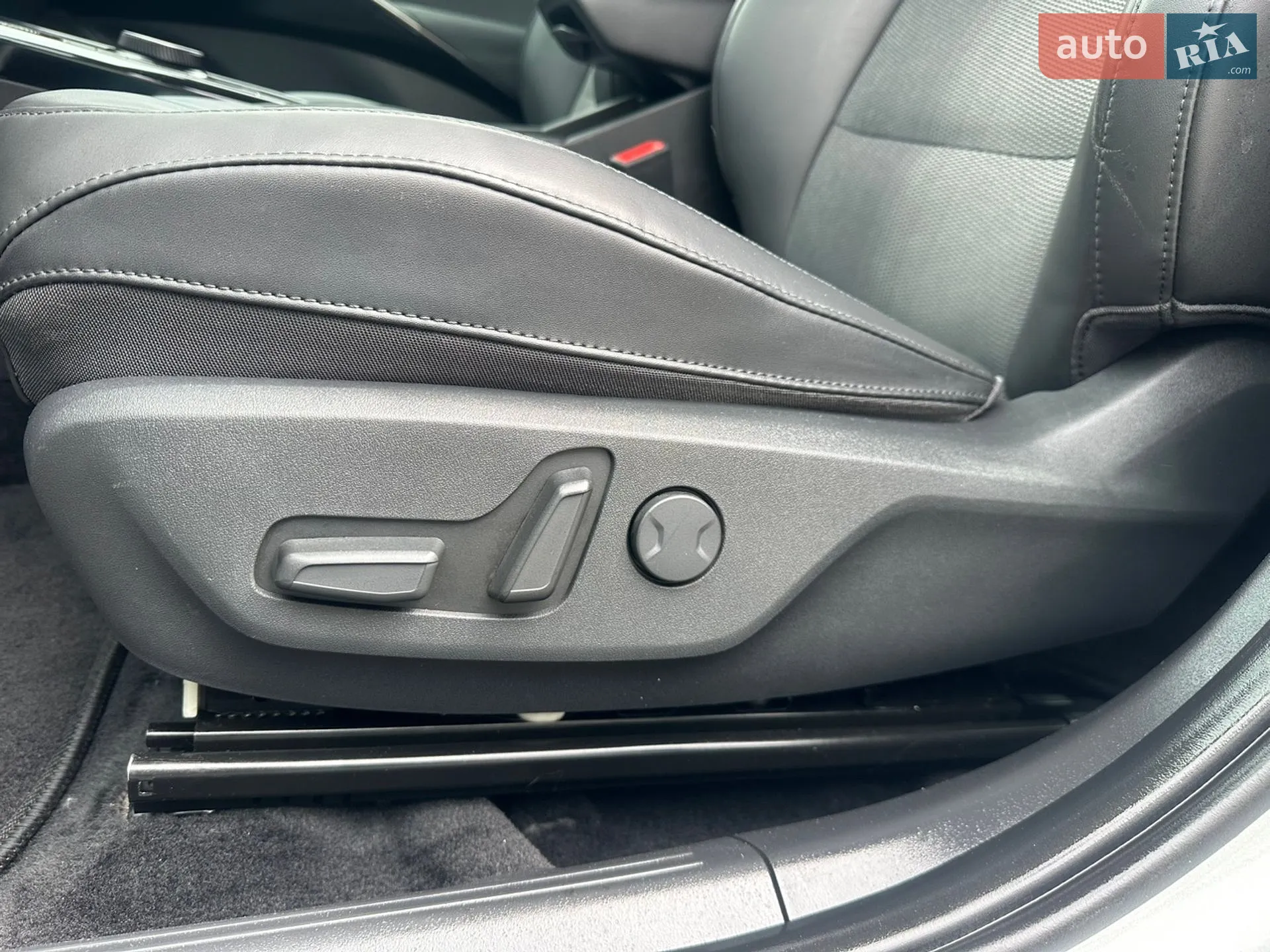 2023 Kia Niro - мініатюра 31