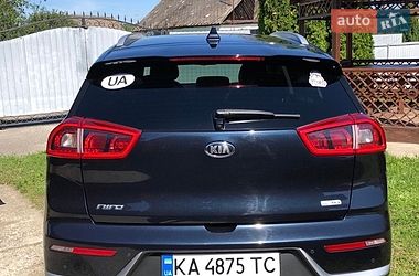 Внедорожник / Кроссовер Kia Niro 2017 в Бердичеве