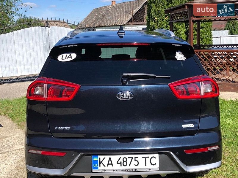 Внедорожник / Кроссовер Kia Niro 2017 в Бердичеве