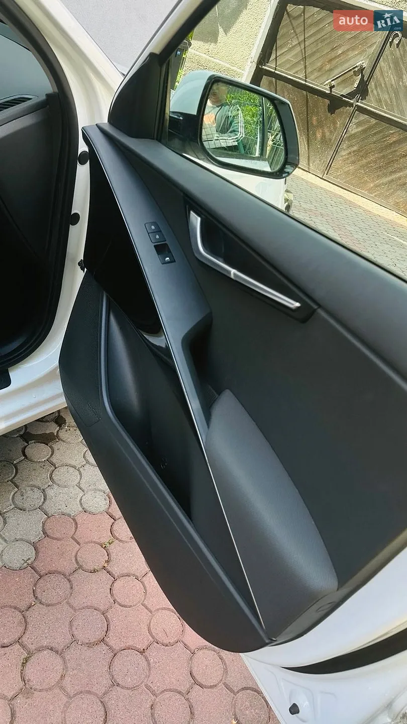 2023 Kia Niro - мініатюра 18
