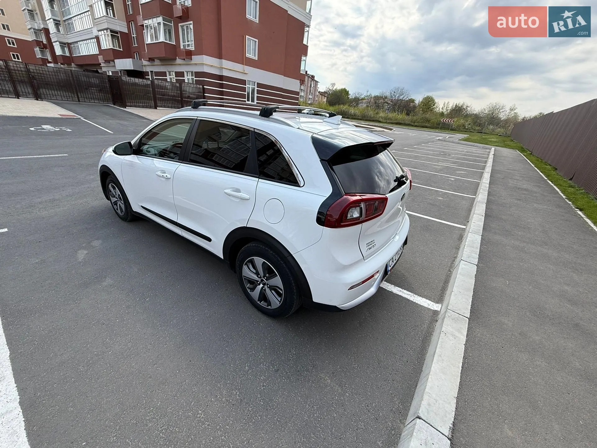 2019 Kia Niro - мініатюра 17