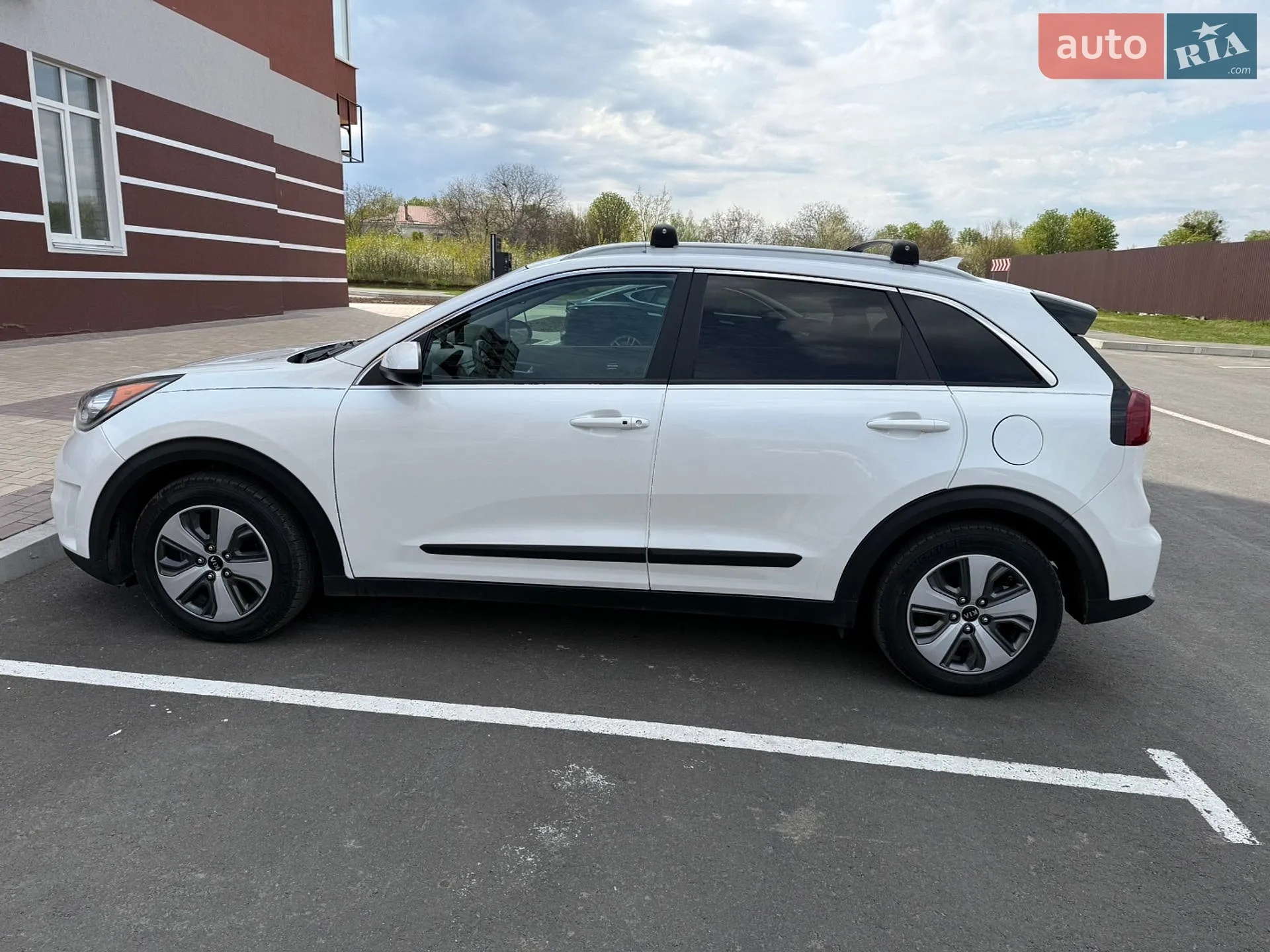 2019 Kia Niro - мініатюра 16