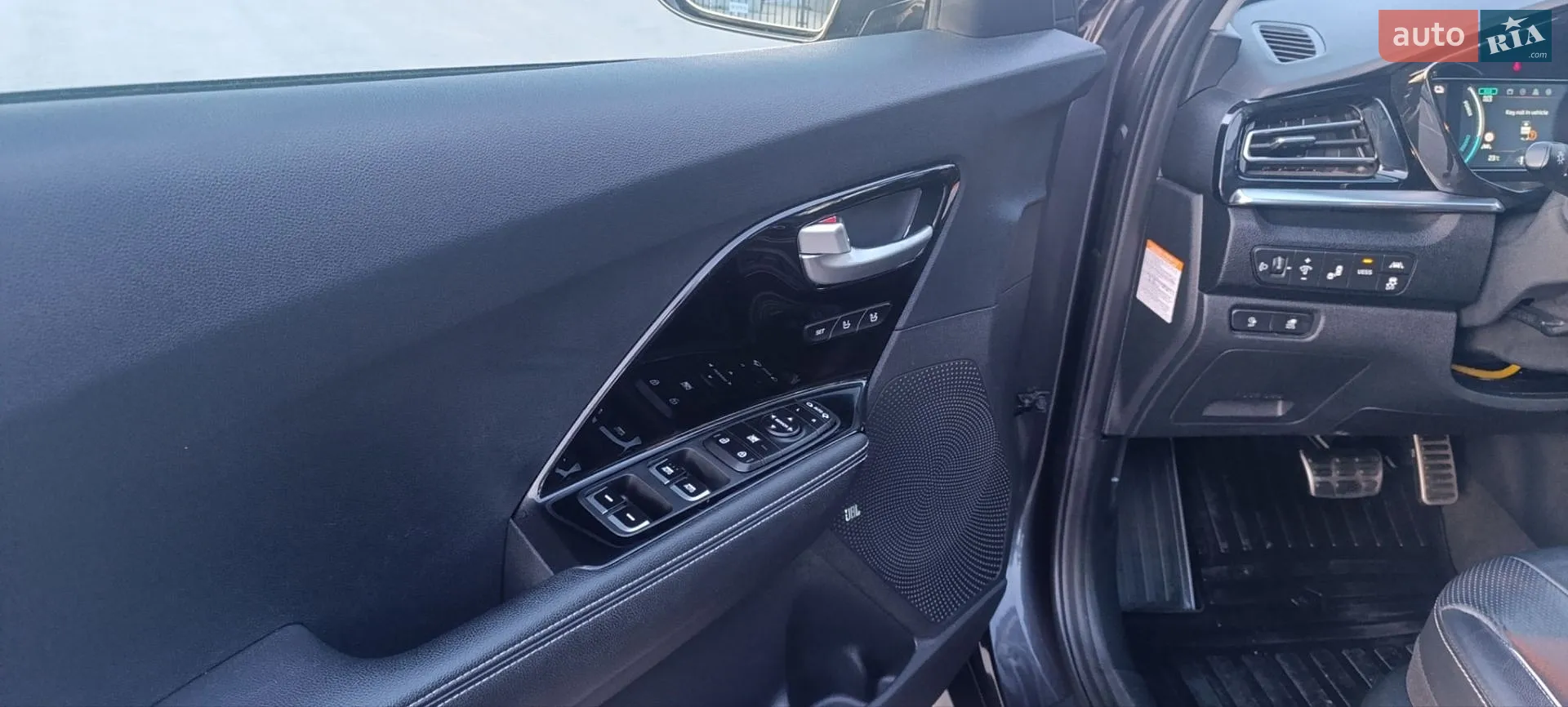 2020 Kia Niro - мініатюра 18