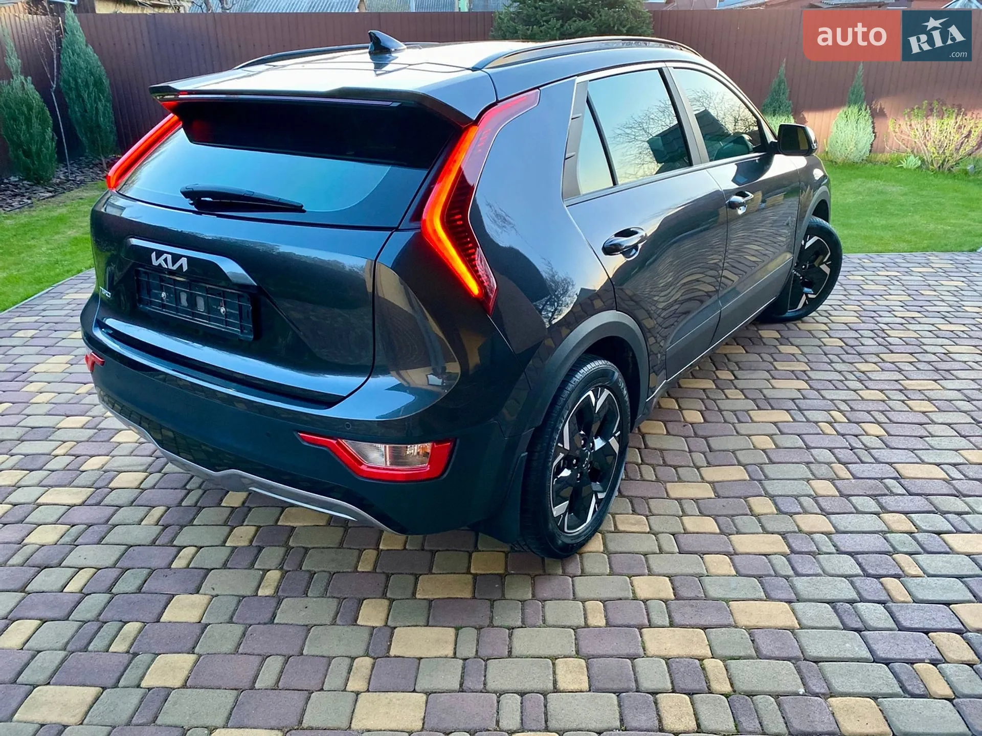 2022 Kia Niro - мініатюра 2