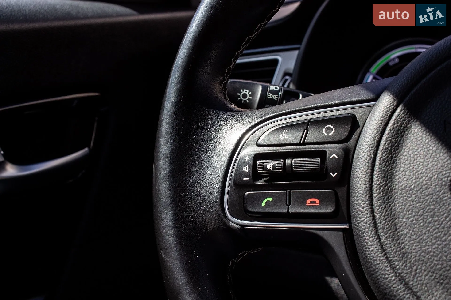 2017 Kia Niro - мініатюра 37