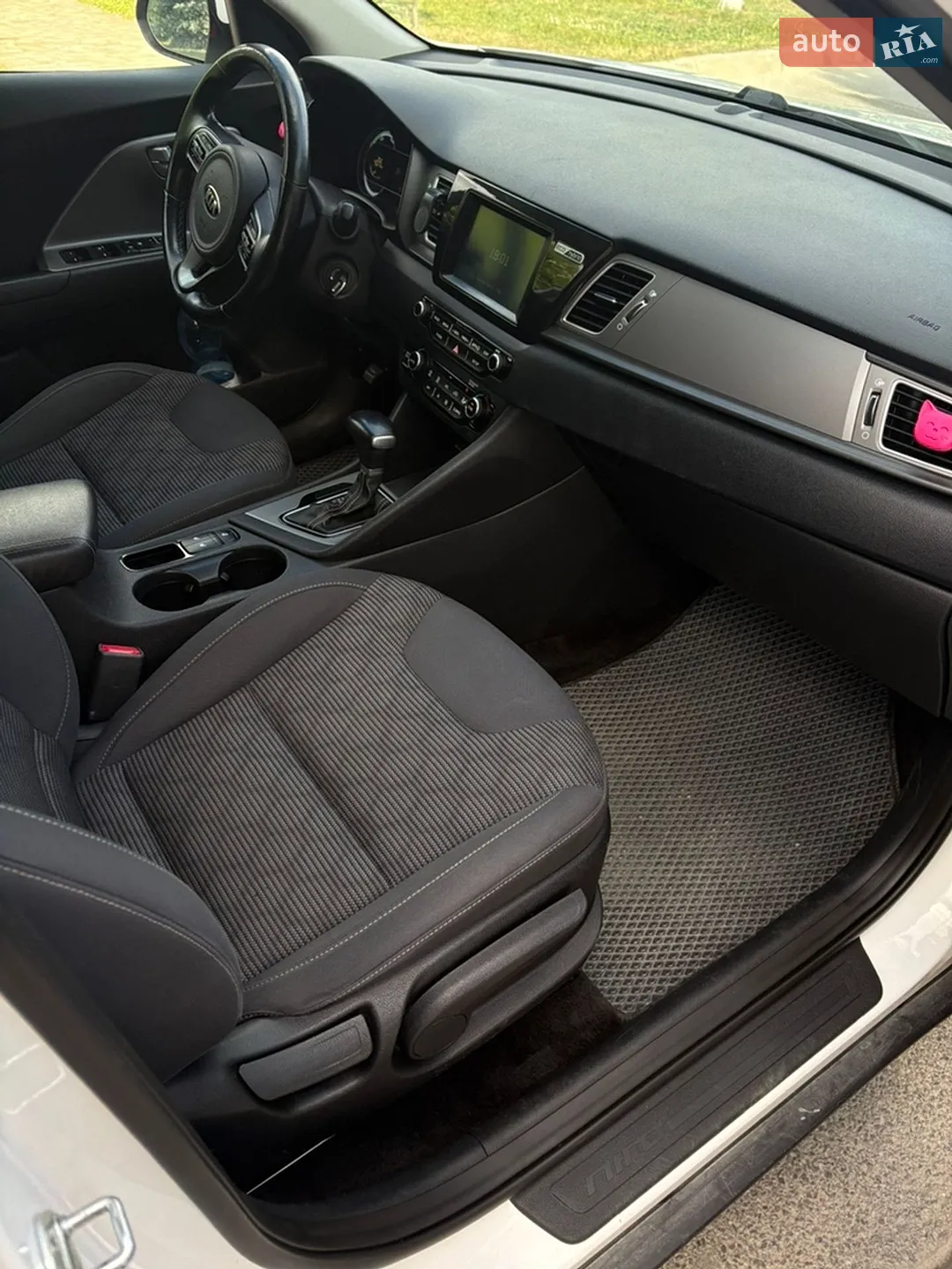 2018 Kia Niro - мініатюра 21