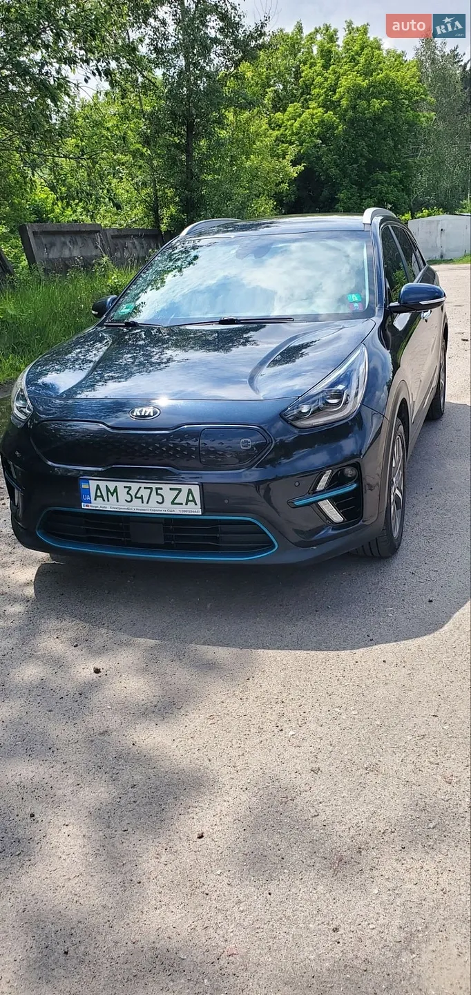 2020 Kia Niro - фото 1