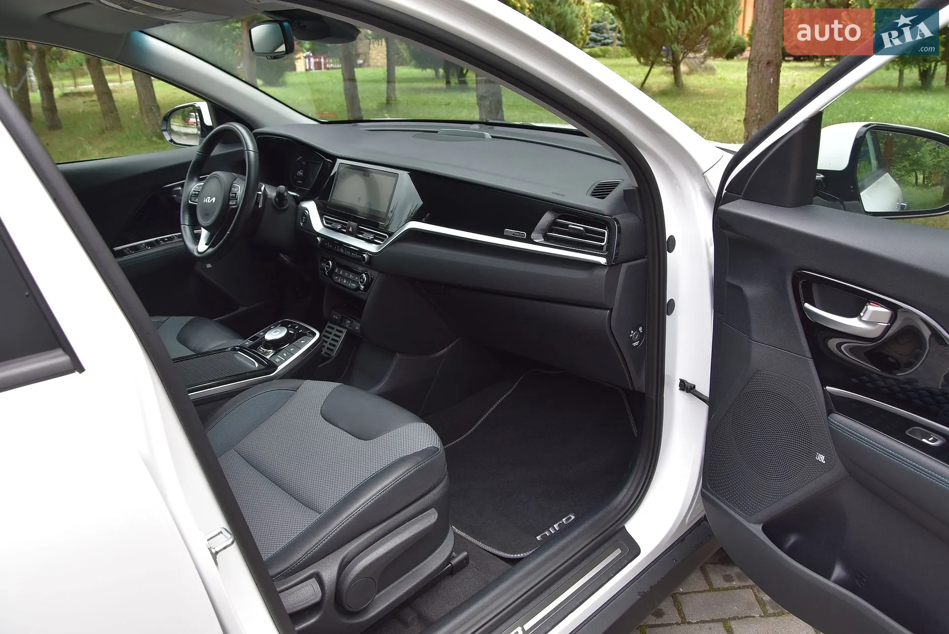 2022 Kia Niro - мініатюра 22