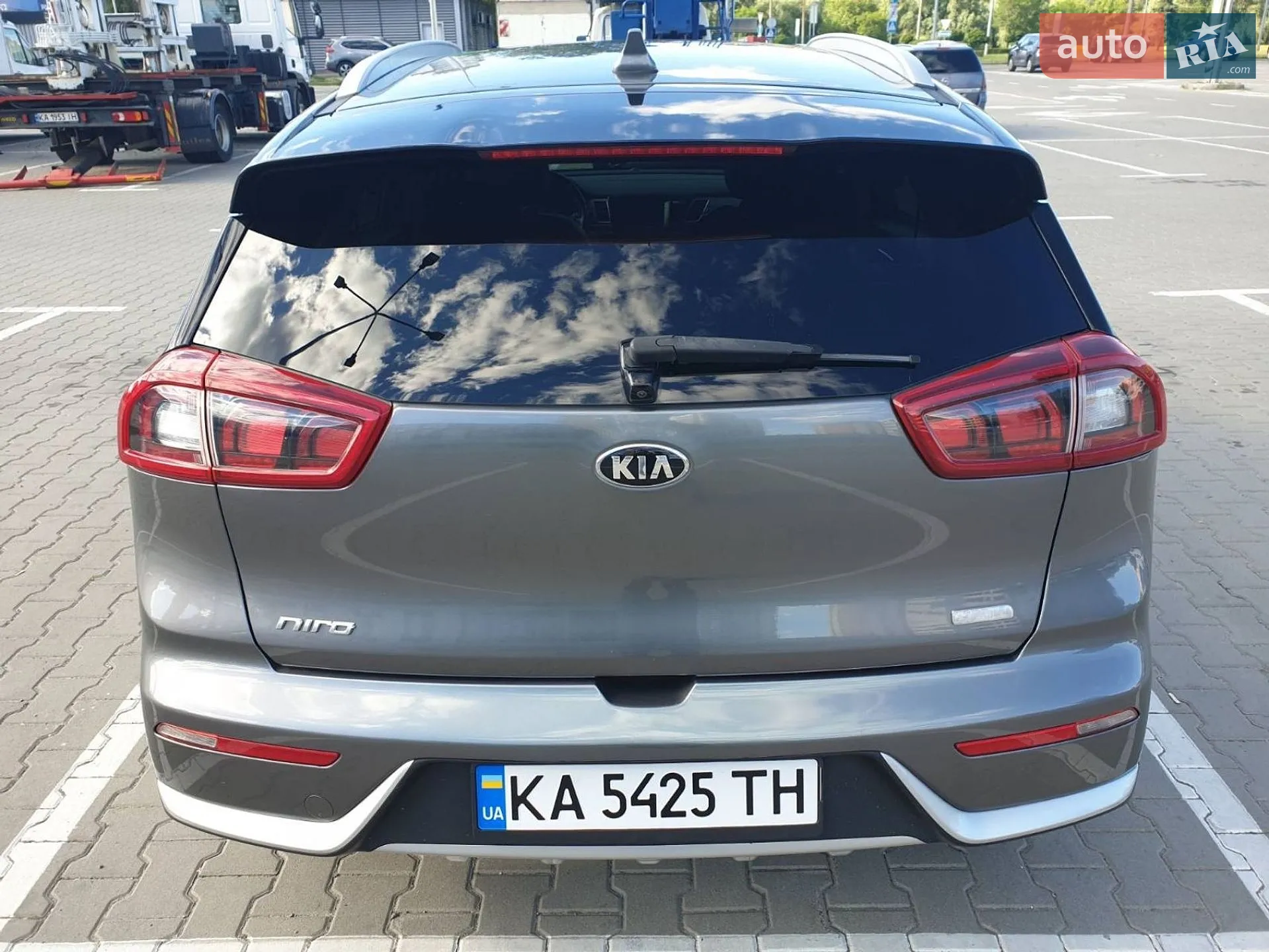 2017 Kia Niro - мініатюра 4
