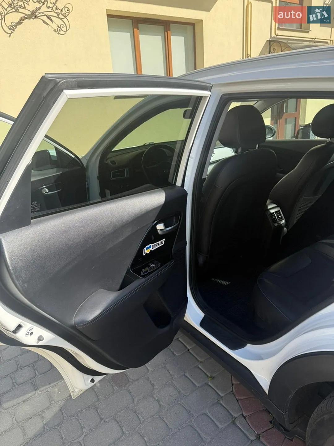 2017 Kia Niro - мініатюра 4