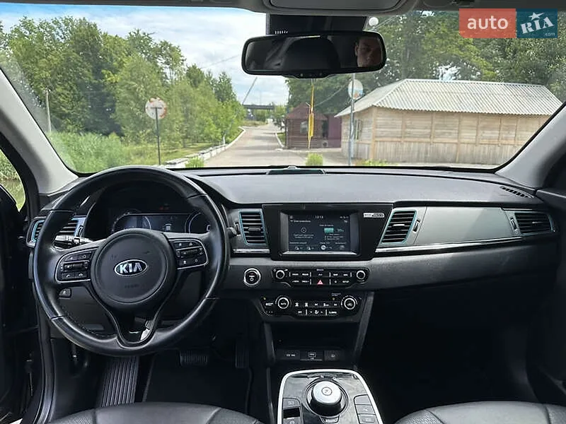Kia Niro 2019 VIN KNACC81GFK5024838 фото оголошення 9 з 39