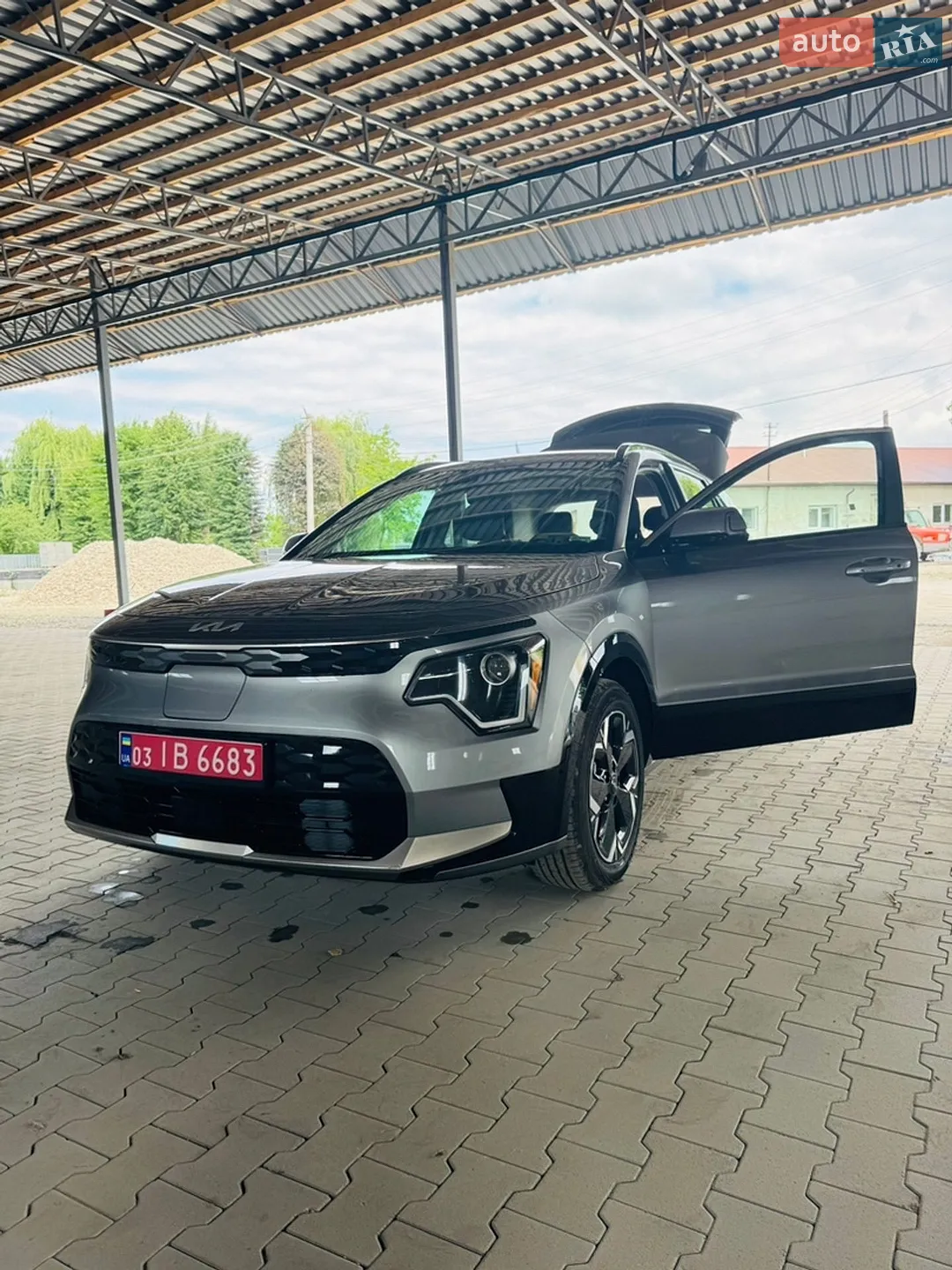 2024 Kia Niro - фото 1