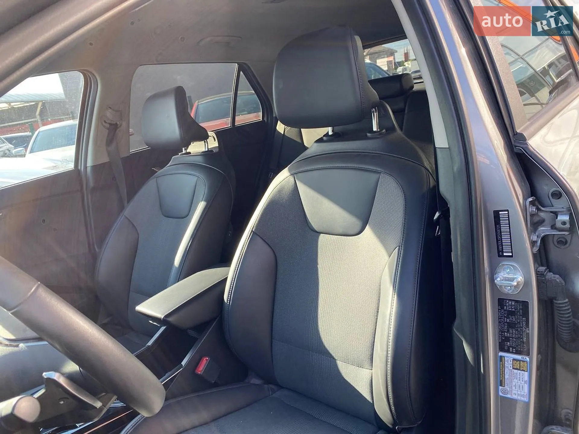 2023 Kia Niro - мініатюра 17