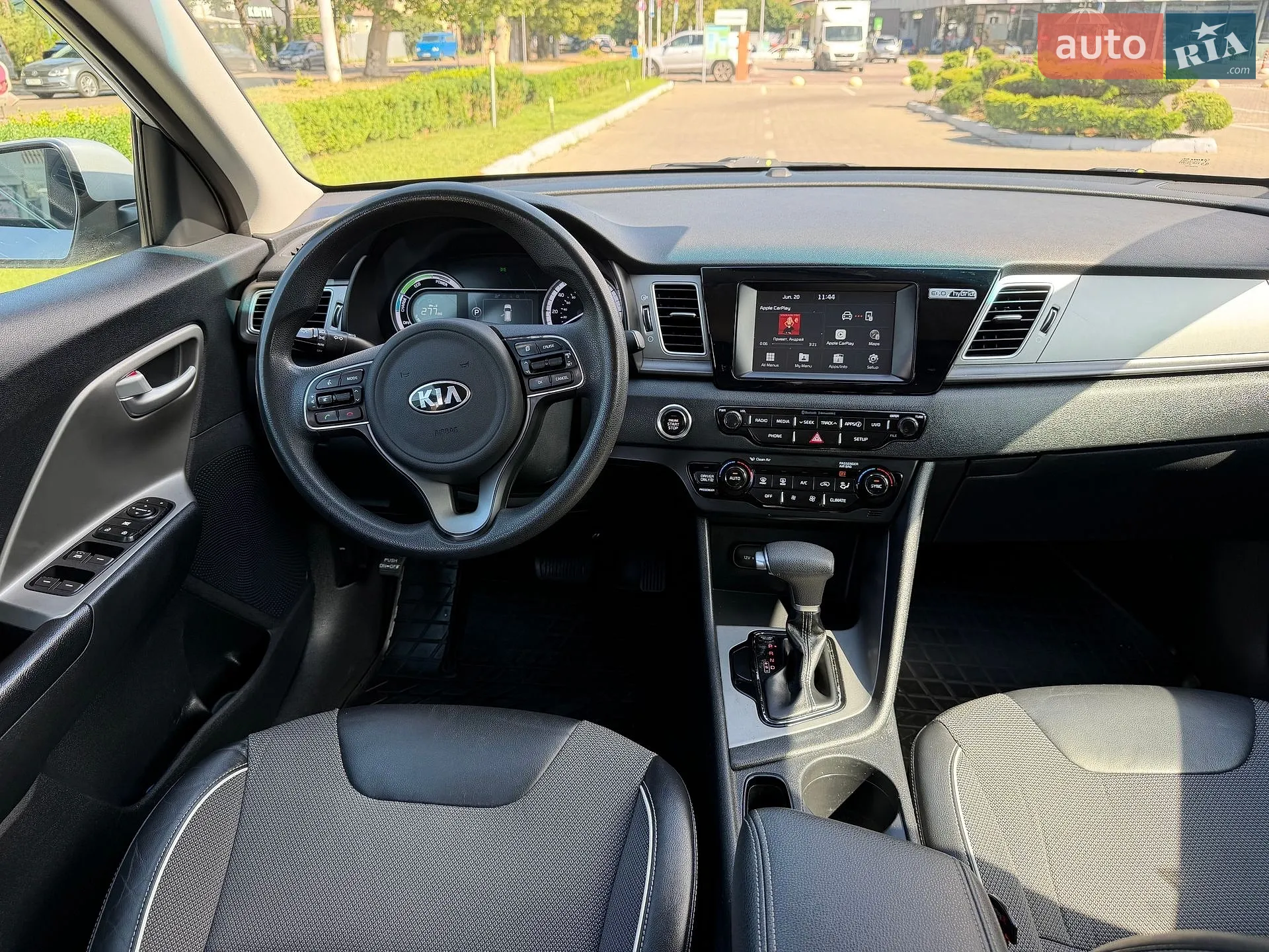 2017 Kia Niro - мініатюра 16