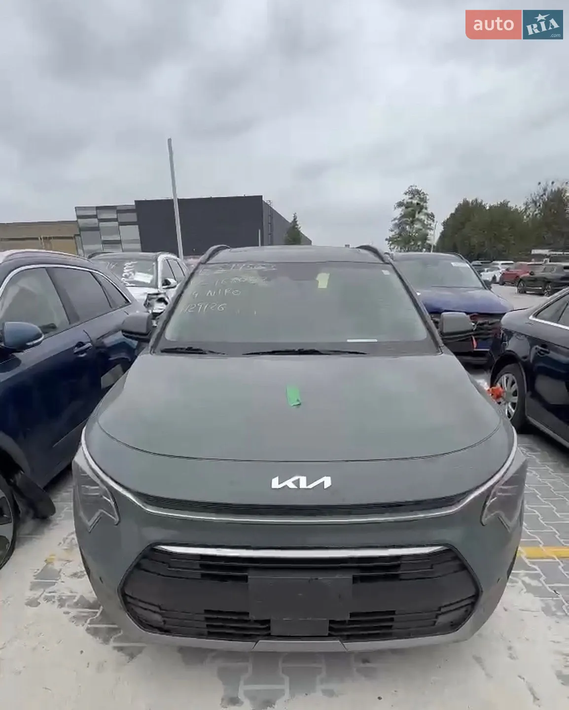 2024 Kia Niro - фото 1