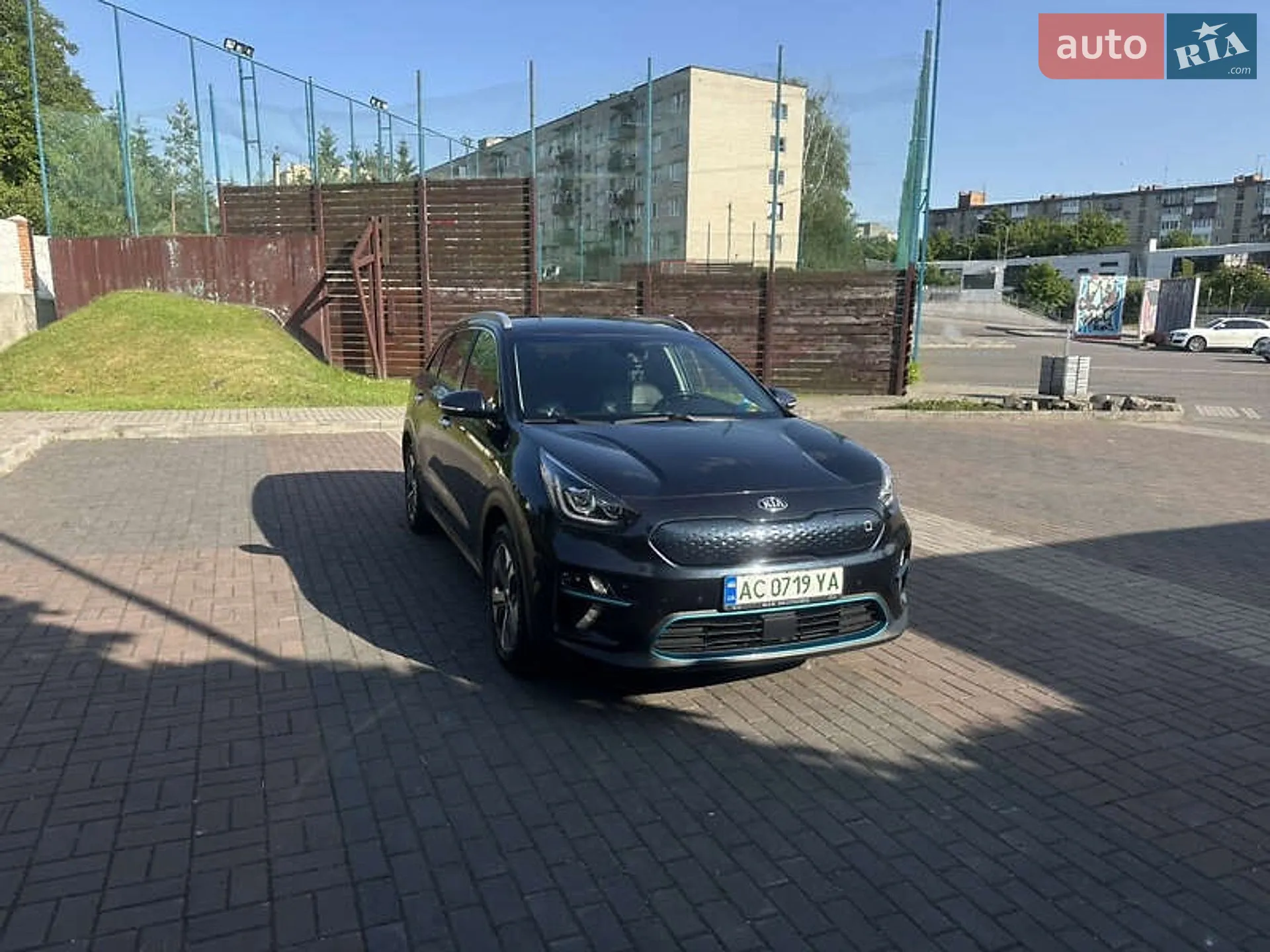 2020 Kia Niro - фото 1