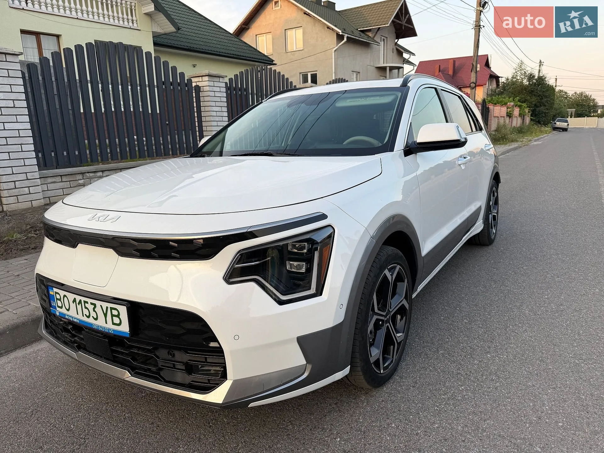 2022 Kia Niro - фото 1