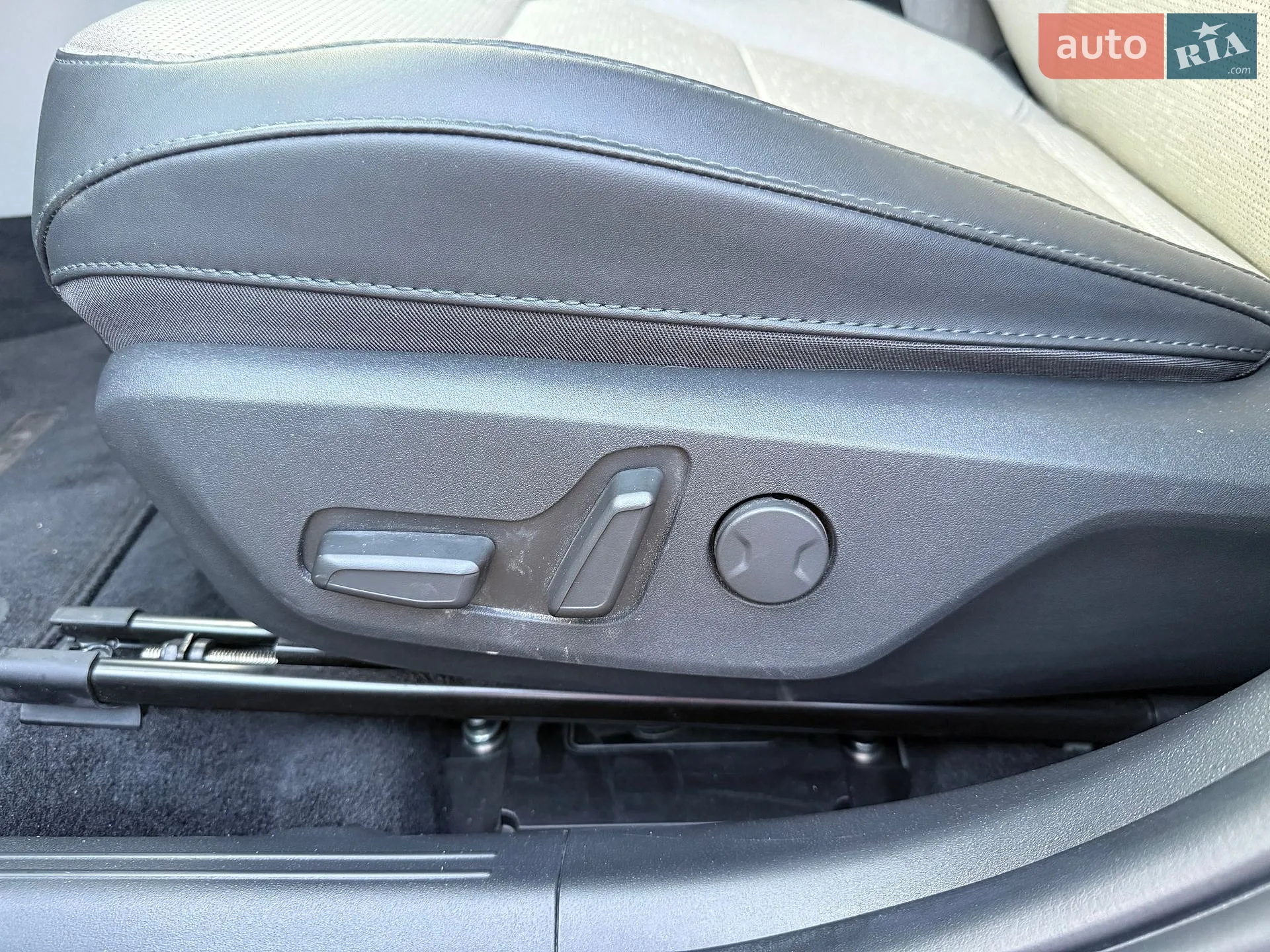 2022 Kia Niro - мініатюра 27