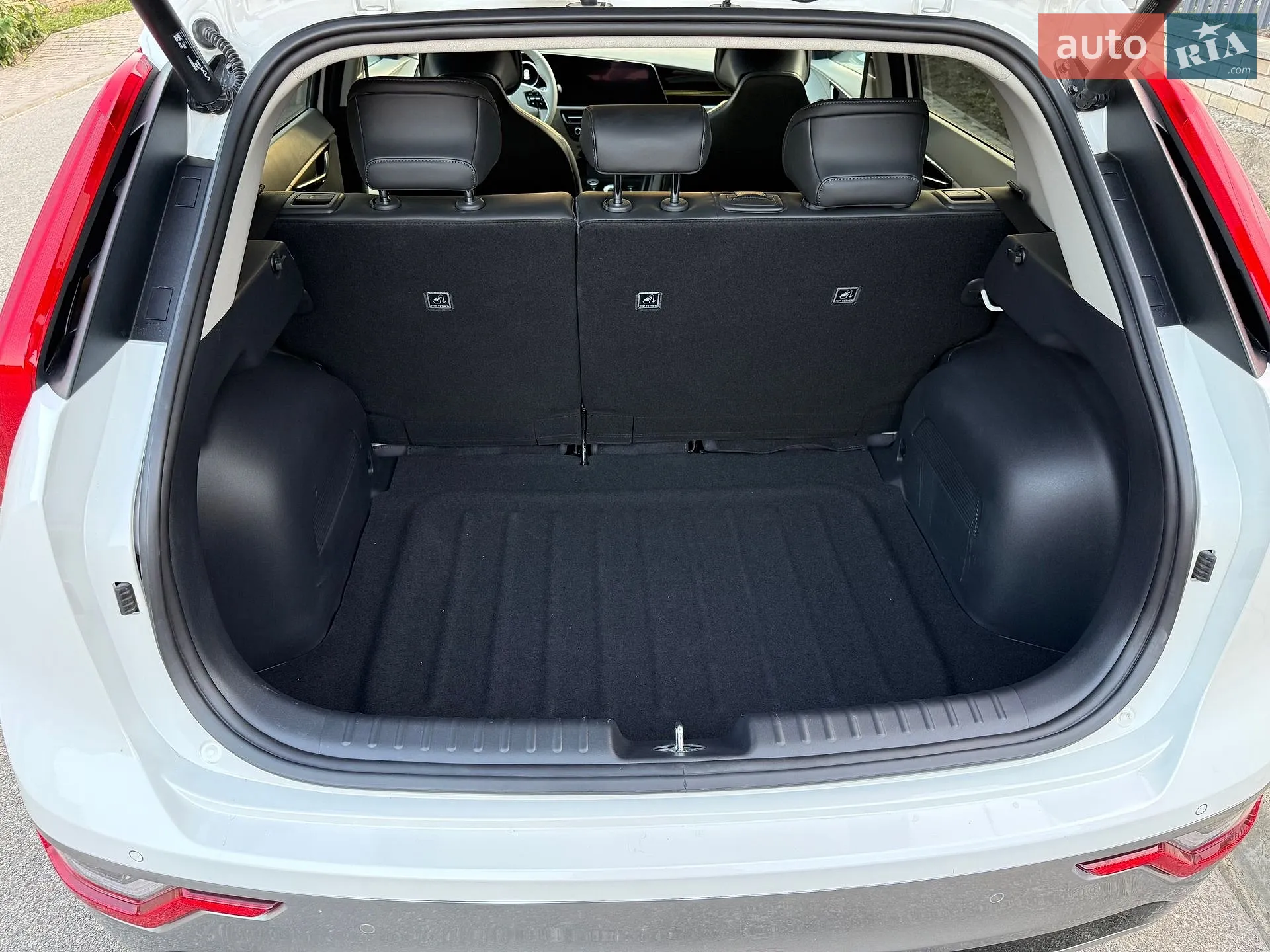 2022 Kia Niro - мініатюра 36