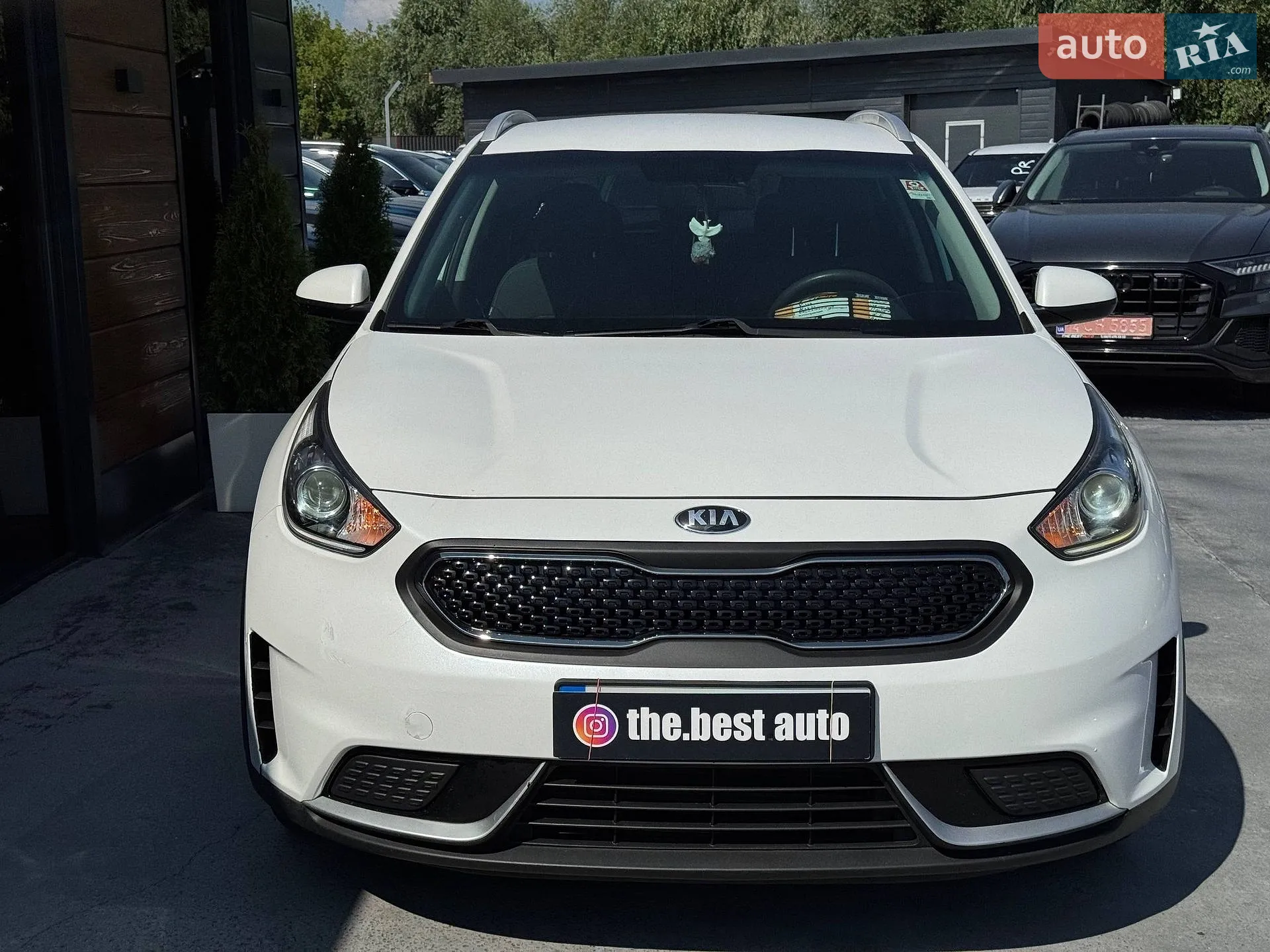 2017 Kia Niro - мініатюра 11
