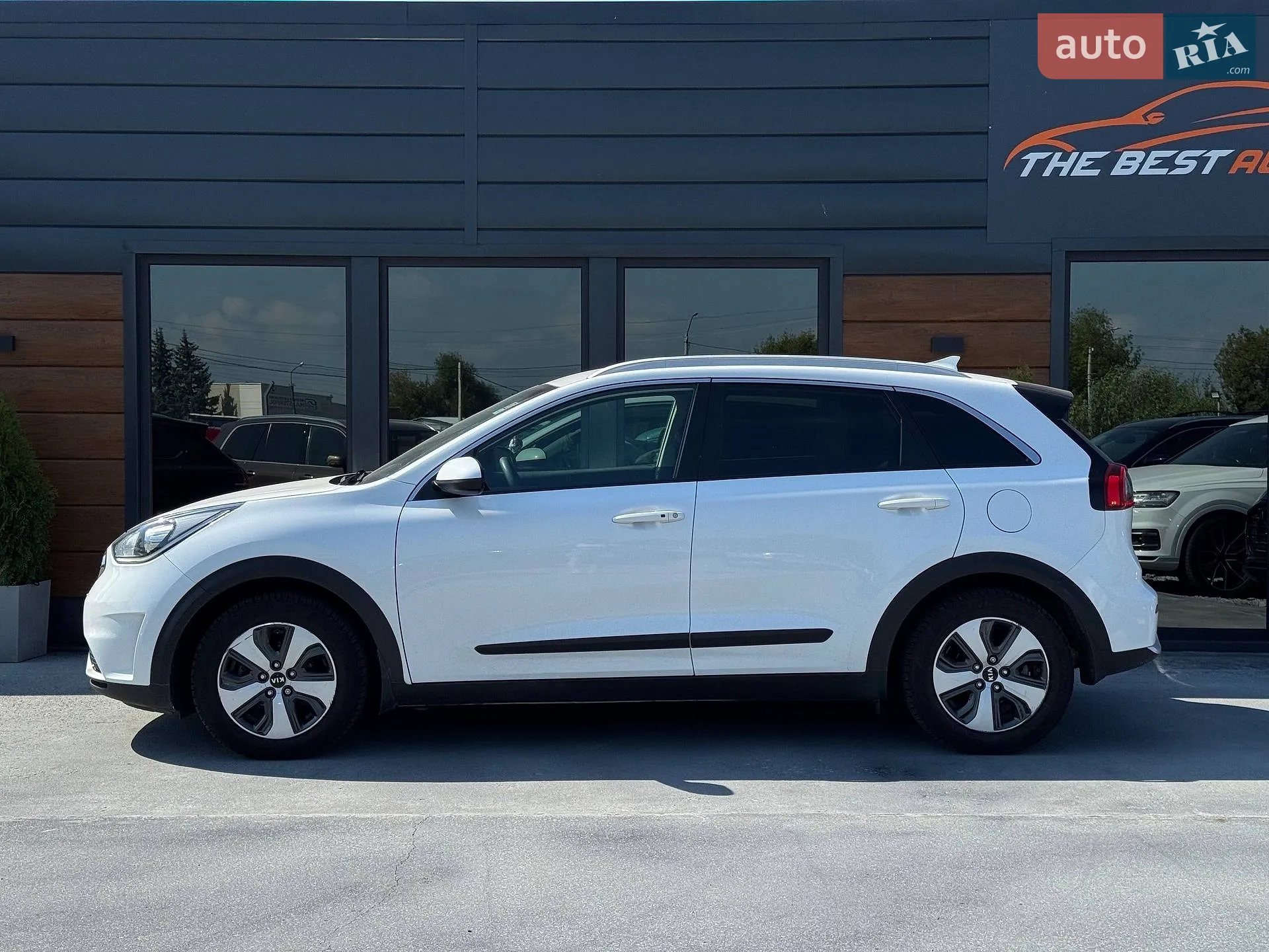 2017 Kia Niro - мініатюра 13