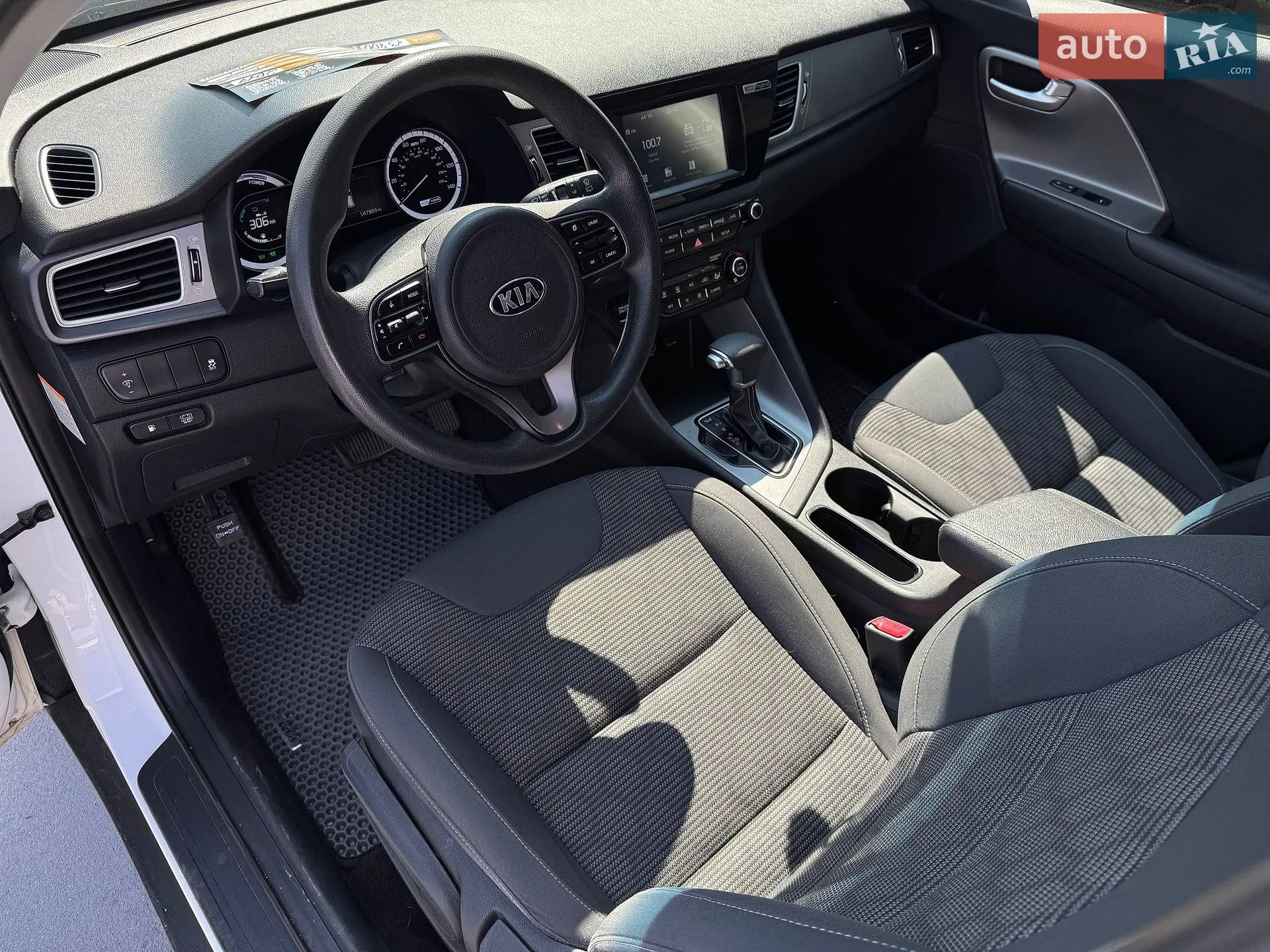 2017 Kia Niro - мініатюра 33
