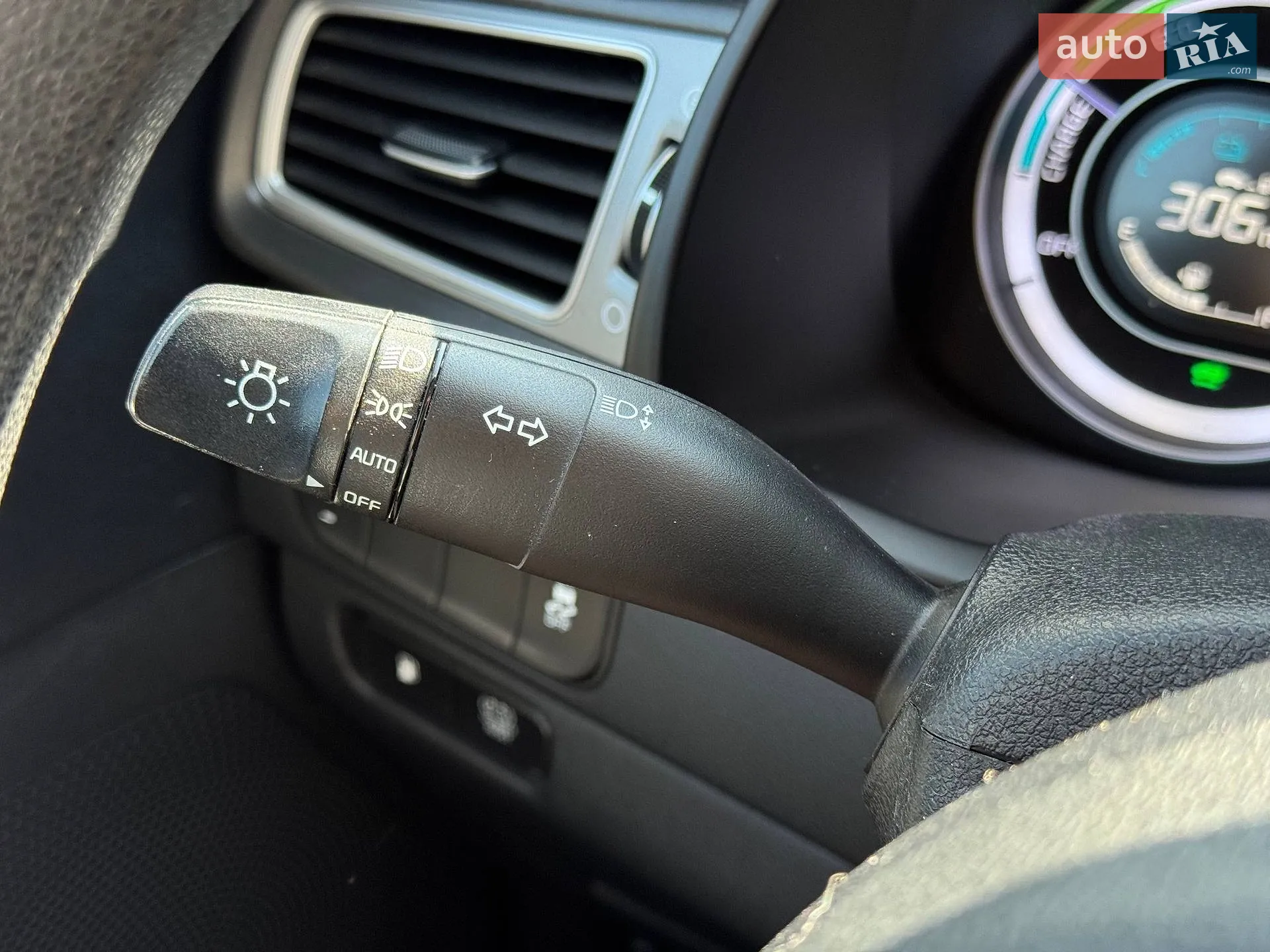 2017 Kia Niro - мініатюра 39