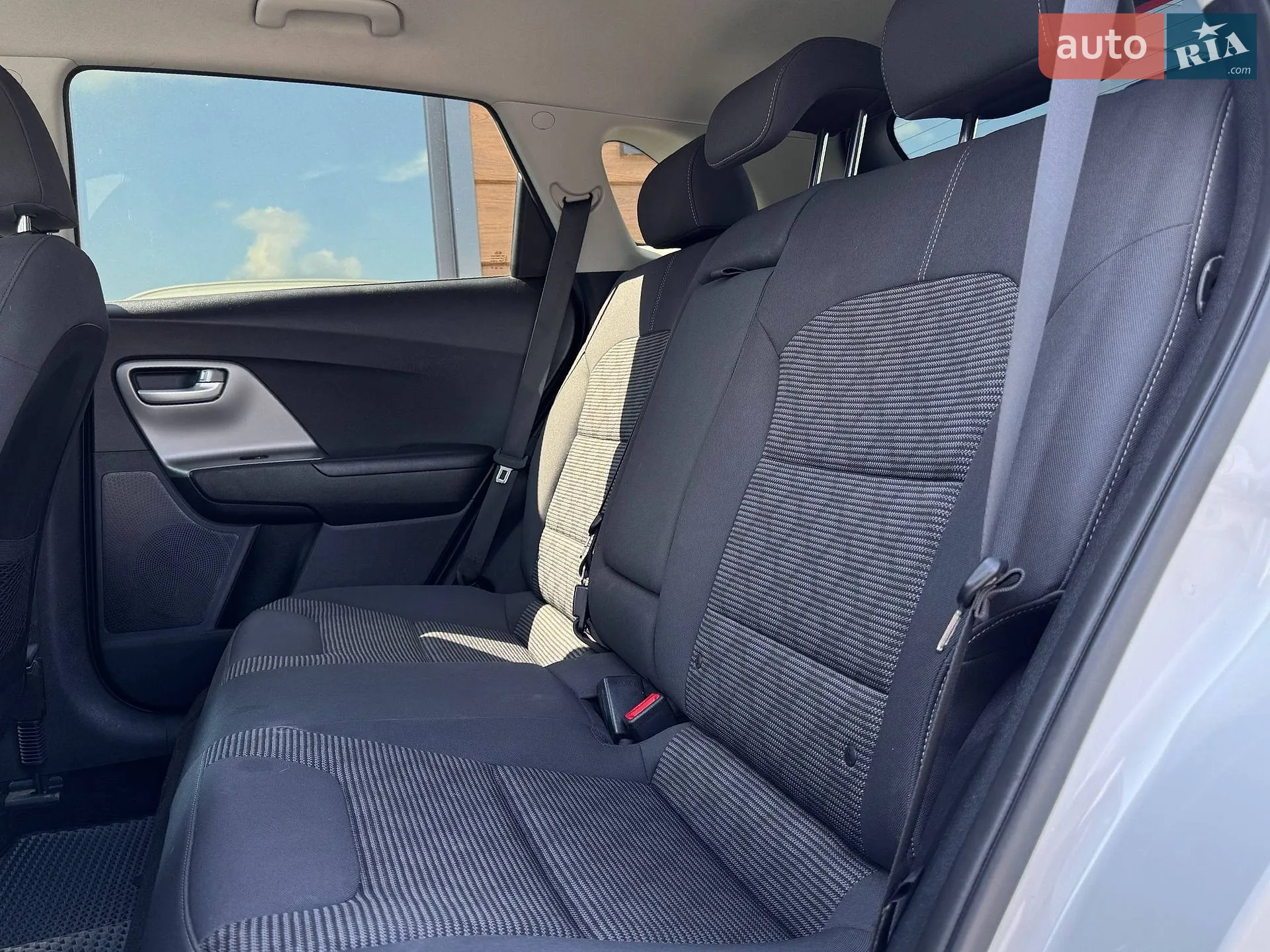 2017 Kia Niro - мініатюра 51