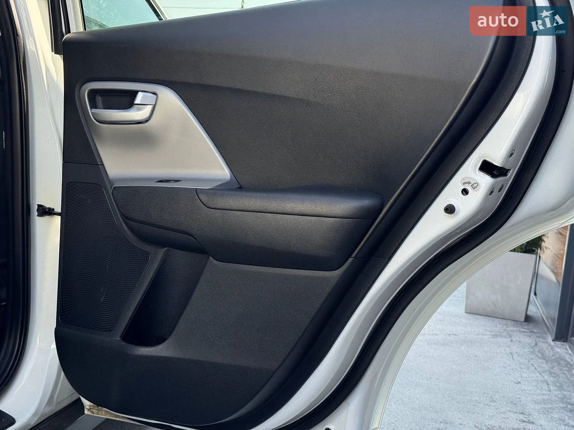2017 Kia Niro - мініатюра 53