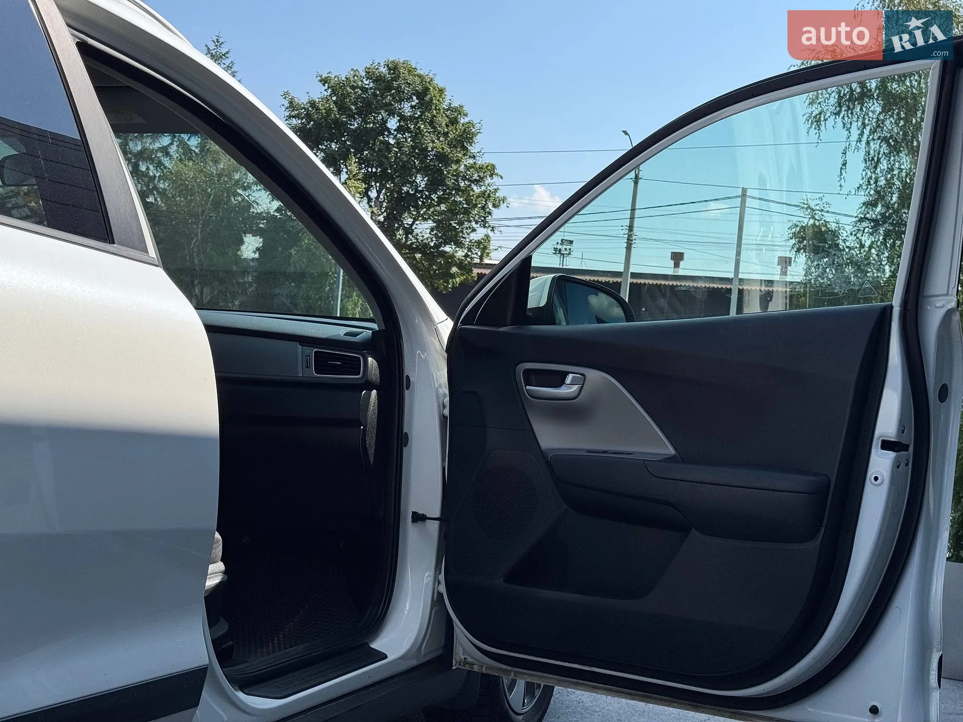 2017 Kia Niro - мініатюра 61
