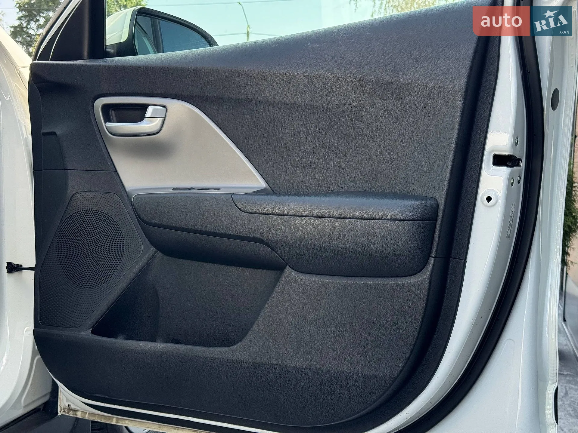 2017 Kia Niro - мініатюра 62