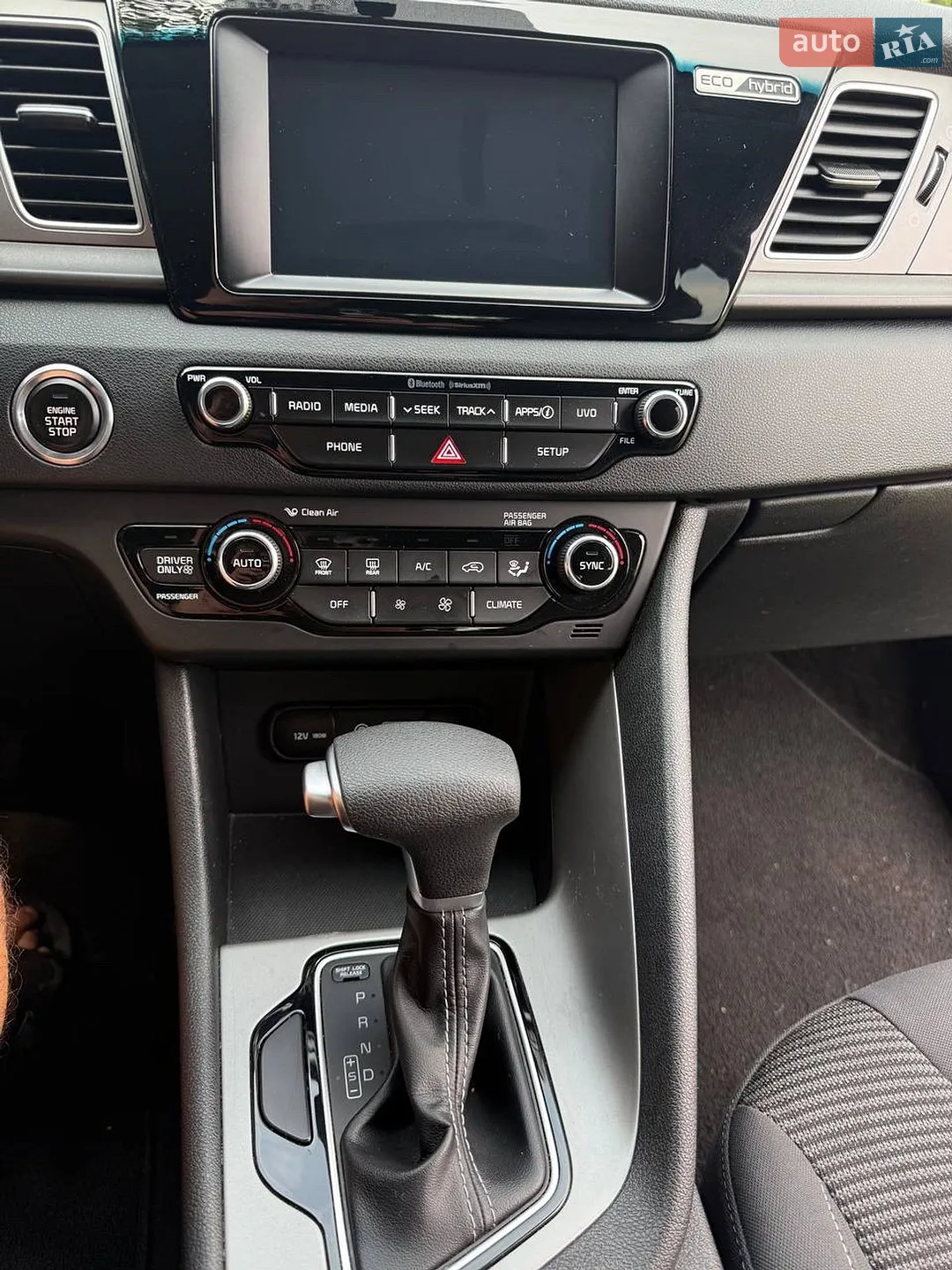 2017 Kia Niro - мініатюра 16