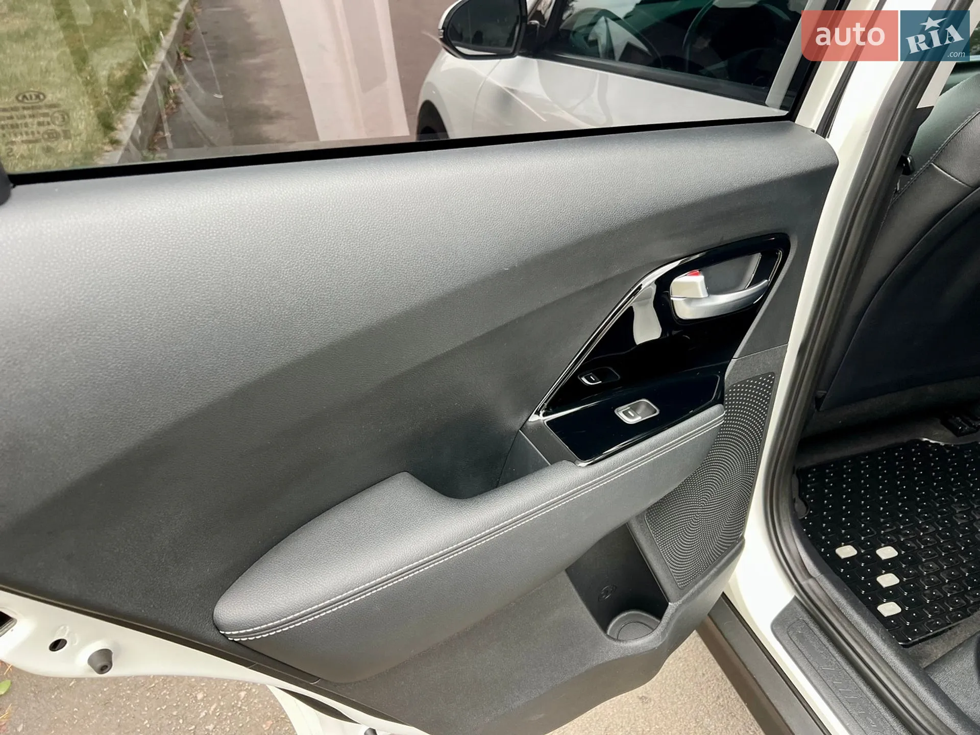 2021 Kia Niro - мініатюра 22
