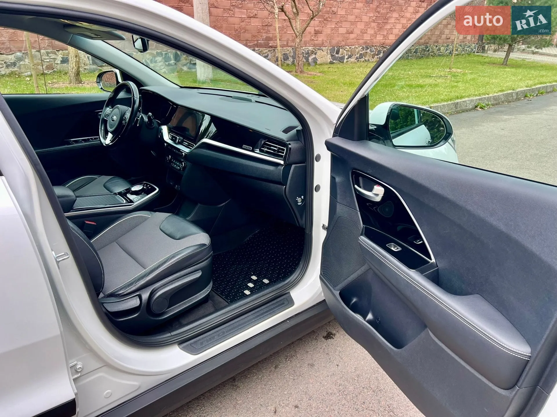 2021 Kia Niro - мініатюра 24